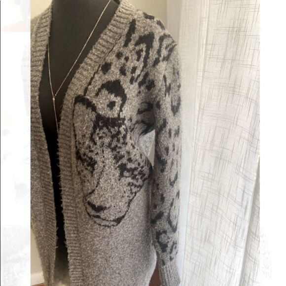 Anthropologie Cardigan Sweater   - Picture 10 of 14